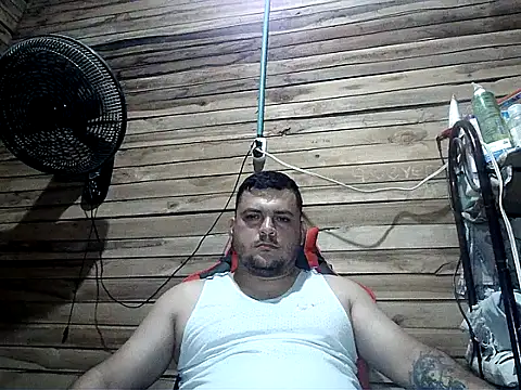 Arcangel 05 online show from May 28, 5:16 am