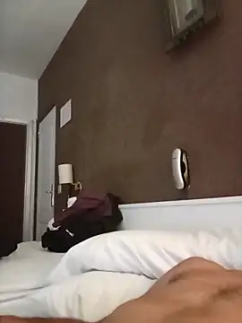 Ths005 online show from September 19, 12:46 am