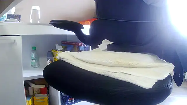 suedel65 online show from February 18, 10:13 am