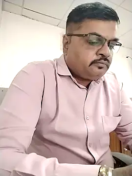 Desi Londa 143 online show from April 6, 5:08 am