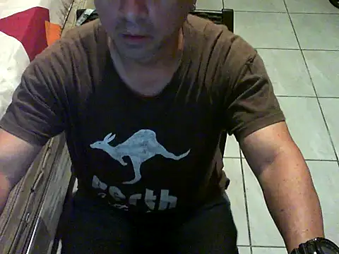 reventador 46 online show from January 6, 5:08 am