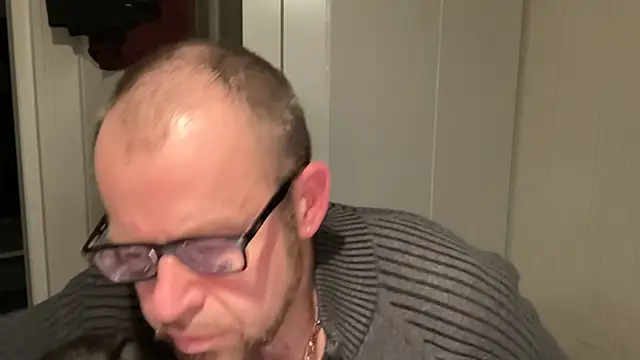 FABIOGLASSES online show from December 2, 1:20 am