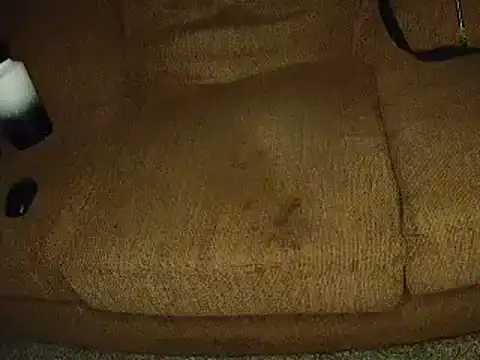 Snapshot of ajfuckinbusts chatting on January 9, 3:26 am ajfuckinbusts online show from January 9, 3:26 am