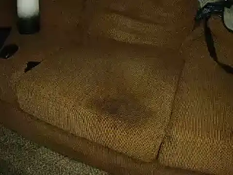 Snapshot of ajfuckinbusts chatting on February 27, 6:40 am ajfuckinbusts online show from February 27, 6:40 am