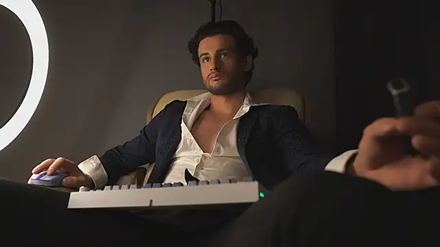 Keen   Luckystrike online show from March 3, 4:01 am