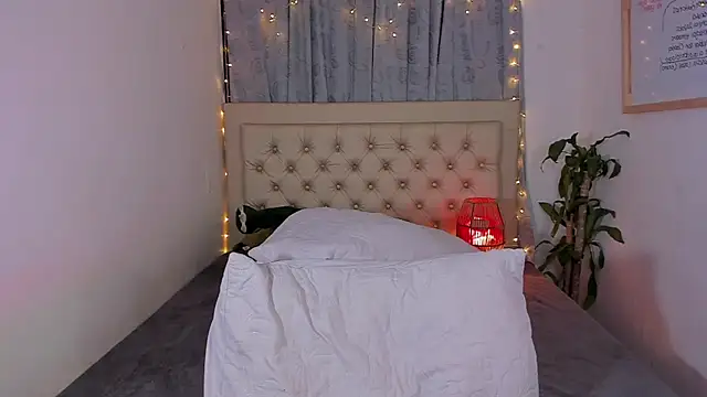 Snapshot of Josseph1_ chatting on December 11, 2:54 am Josseph1  online show from December 11, 2:54 am