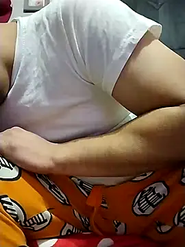 Snapshot of thickcocklatino chatting on January 22, 8:38 pm thickcocklatino online show from January 22, 8:38 pm