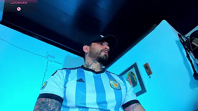 CamiloGray  online show from December 11, 12:49 pm