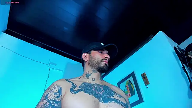 CamiloGray  online show from December 10, 2:39 pm