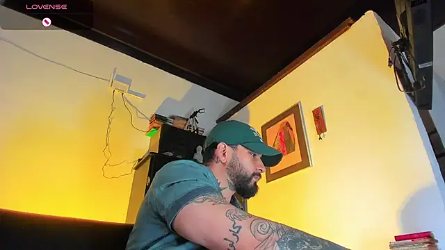 CamiloGray  online show from September 11, 2:27 pm