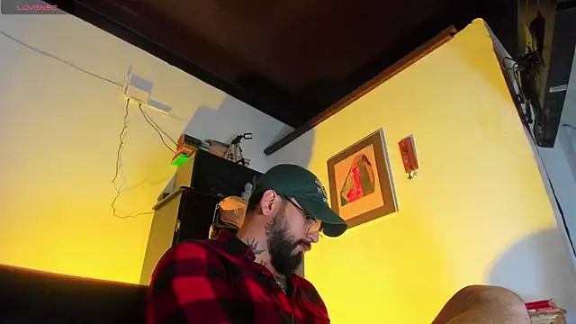 CamiloGray  online show from October 17, 3:27 pm