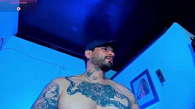 CamiloGray  online show from December 24, 3:05 pm