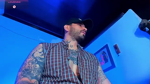 CamiloGray  online show from January 15, 1:52 pm