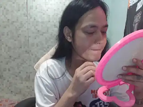 itsmacky4u online show from March 17, 3:57 am