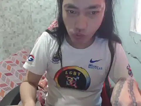 itsmacky4u online show from December 8, 5:29 am