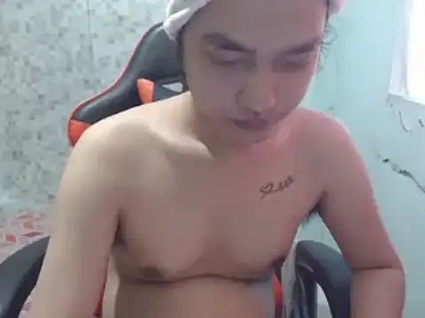 itsmacky4u online show from December 6, 5:31 am