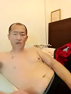 Snapshot of vice0818 chatting on February 12, 6:29 am vice0818 online show from February 12, 6:29 am