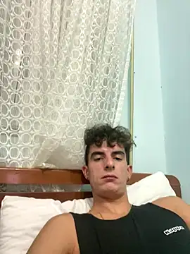 alessandro893000 online show from November 22, 7:52 am