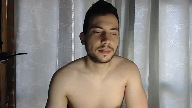 Snapshot of Armando_2002 chatting on March 11, 3:56 pm Armando 2002 online show from March 11, 3:56 pm