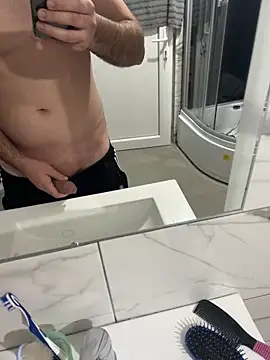 Vld121 online show from February 5, 7:31 pm