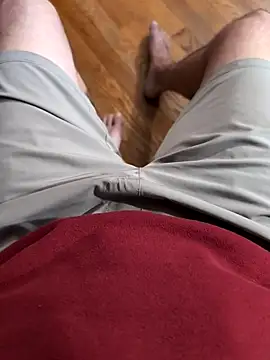 Snapshot of MrandMrsHaze chatting on October 9, 2:38 am MrandMrsHaze online show from October 9, 2:38 am