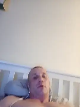 Asteroidaaa online show from November 15, 1:07 am