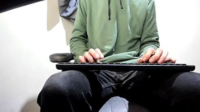 Jeff Waltonxh online show from February 13, 9:30 am