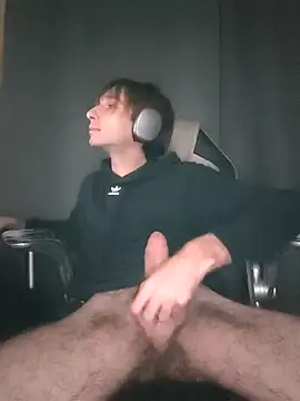 Snapshot of WhiteMambaSelfSuck chatting on October 16, 4:15 pm WhiteMambaSelfSuck online show from October 16, 4:15 pm