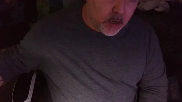 Snapshot of Drake_DVamp chatting on February 9, 10:53 am Drake DVamp online show from February 9, 10:53 am