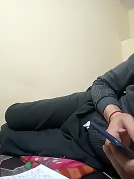 Snapshot of Desi_Rider_Aadi chatting on February 27, 4:53 pm Desi Rider Aadi online show from February 27, 4:53 pm