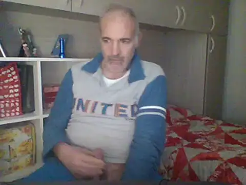 Setesesso7 online show from December 24, 9:44 pm