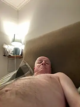 locallad88 online show from March 16, 11:41 pm