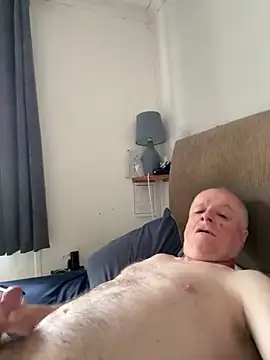 locallad88 online show from June 17, 8:49 am