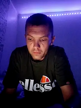 liderek83 online show from October 24, 5:42 am