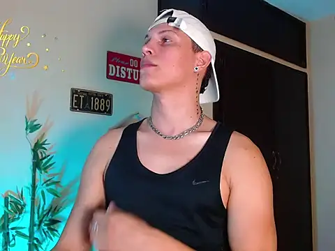 Snapshot of DavidNeill chatting on December 31, 1:36 am DavidNeill online show from December 31, 1:36 am