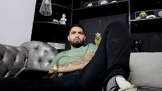 matteosantos online show from March 7, 4:38 pm