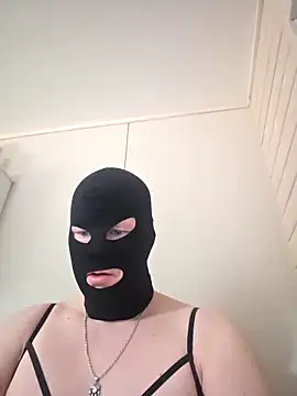 Papiercedbisex online show from April 3, 12:35 pm