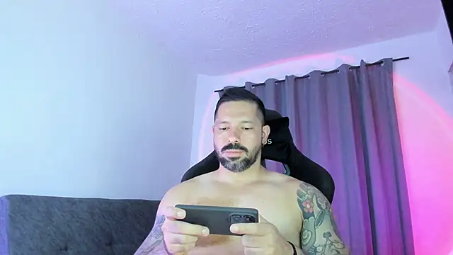 Pierre Vidal online show from May 27, 12:40 am