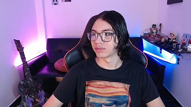 malik harrison   online show from January 26, 2:41 pm