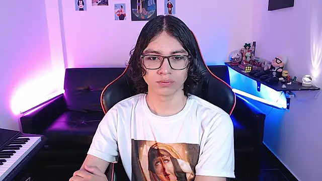 malik harrison   online show from February 10, 1:55 pm