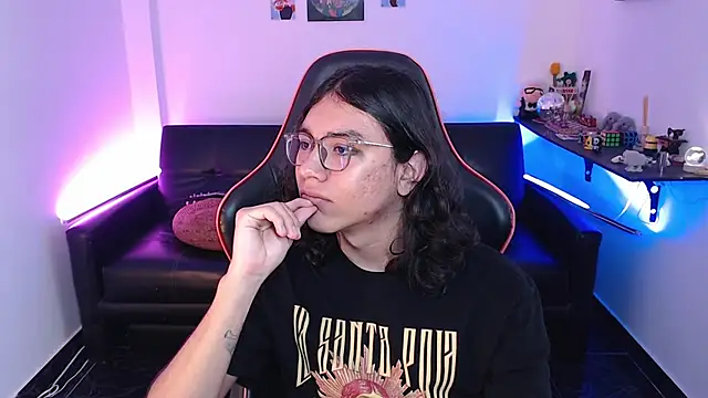 malik harrison   online show from September 11, 3:33 pm