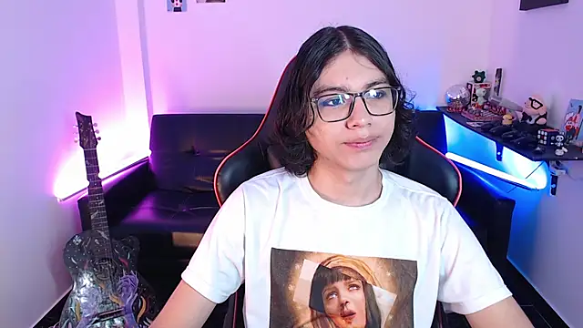 malik harrison   online show from January 24, 2:19 pm