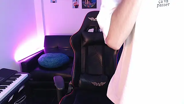 malik harrison   online show from February 27, 3:26 pm