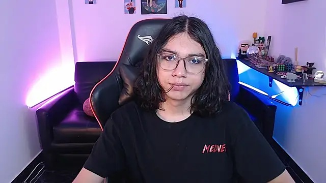 malik harrison   online show from September 9, 3:11 pm