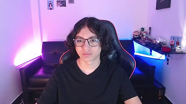 malik harrison   online show from December 4, 1:20 pm