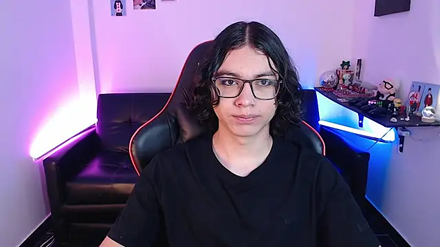 malik harrison   online show from January 31, 2:07 pm