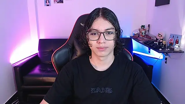 malik harrison   online show from January 28, 2:53 pm