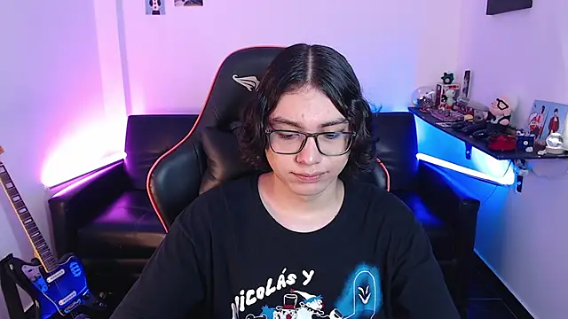 malik harrison   online show from January 4, 3:17 pm