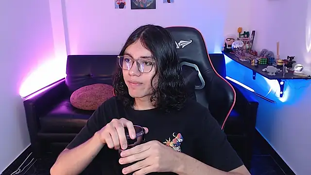 malik harrison   online show from September 10, 3:32 pm