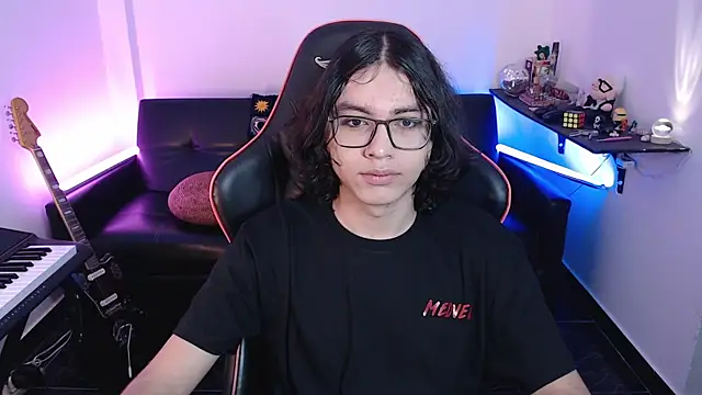 malik harrison   online show from March 22, 2:36 pm